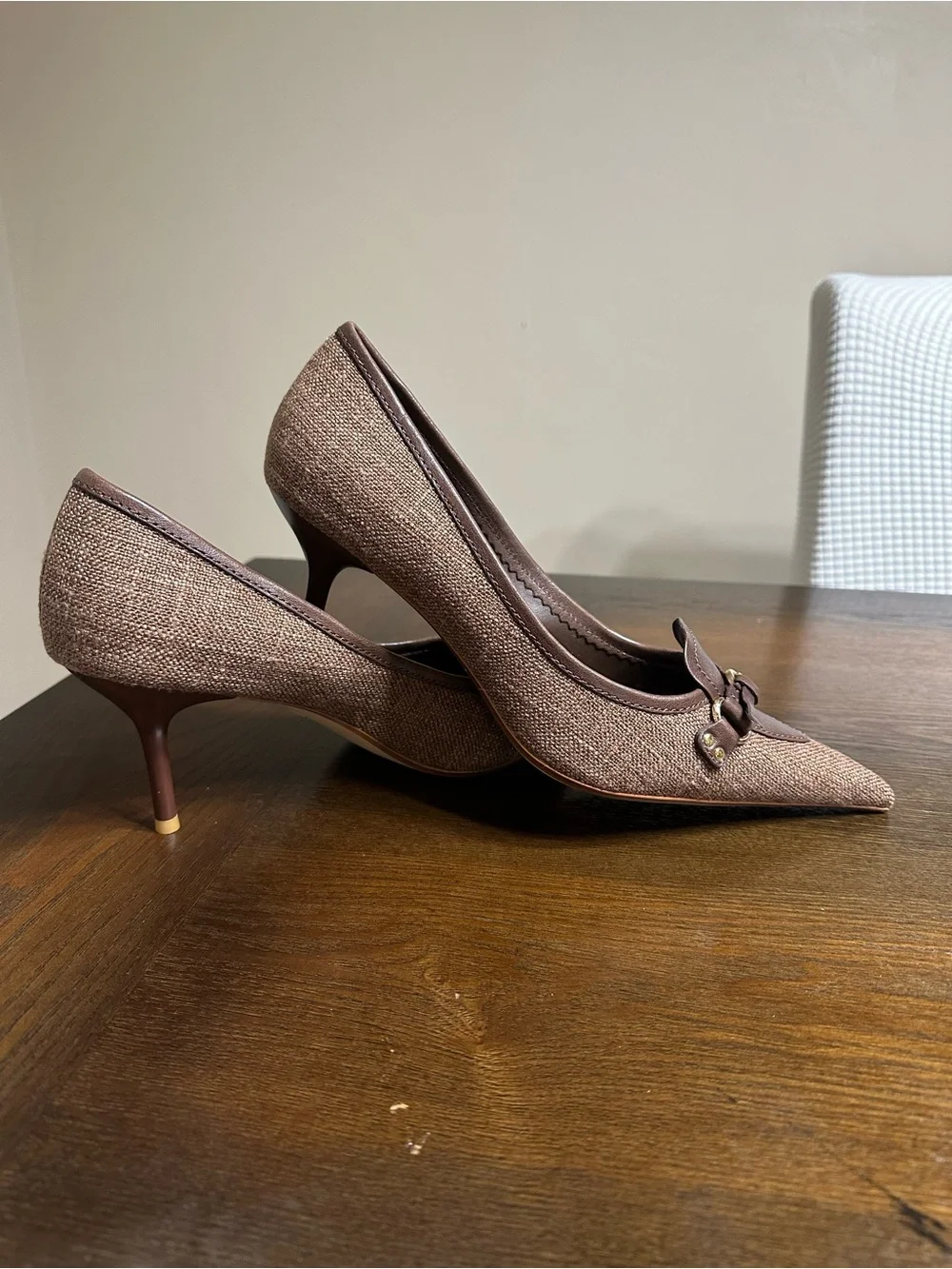 Jeffrey Campbell Taupe Brown Pointed Toe Kitten Heel Pumps